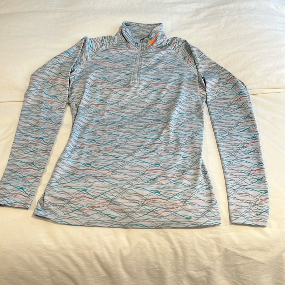 Nike pullover